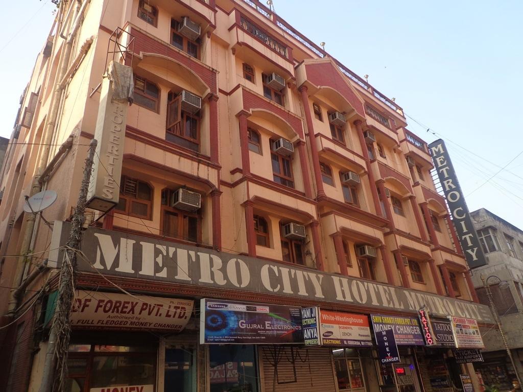 Metro City New Delhi Exterior photo